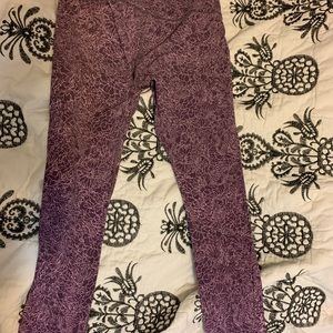 Lululemon 7/8 length Arabesque pant